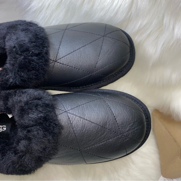 UGG slippers size 10 New - Picture 10 of 10